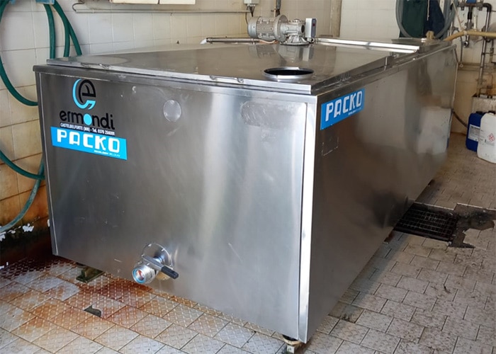 vasche-refrigeranti-rigenerate-latte-aperte